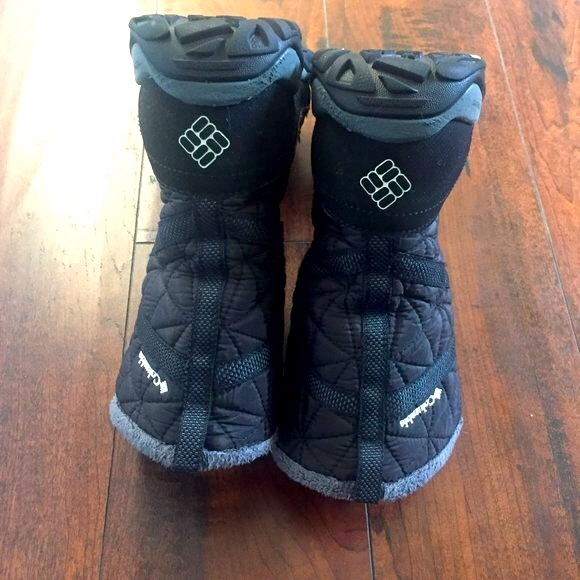 Columbia Techlite Omni-Heat Waterproof Shorty Boots - Picture 6 of 10